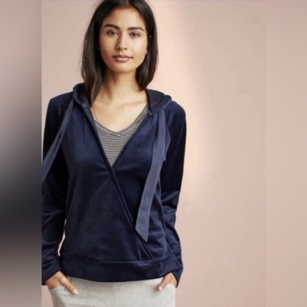 Anthropologie Saturday Sunday Navy Blue Velour Hooded Wrap Velvet Blouse sz M